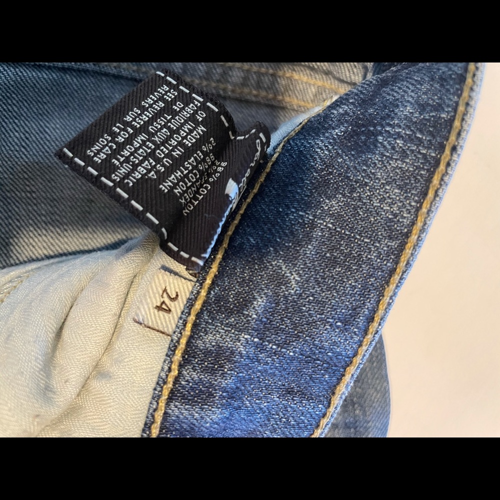 Denim - Picture 4 of 4